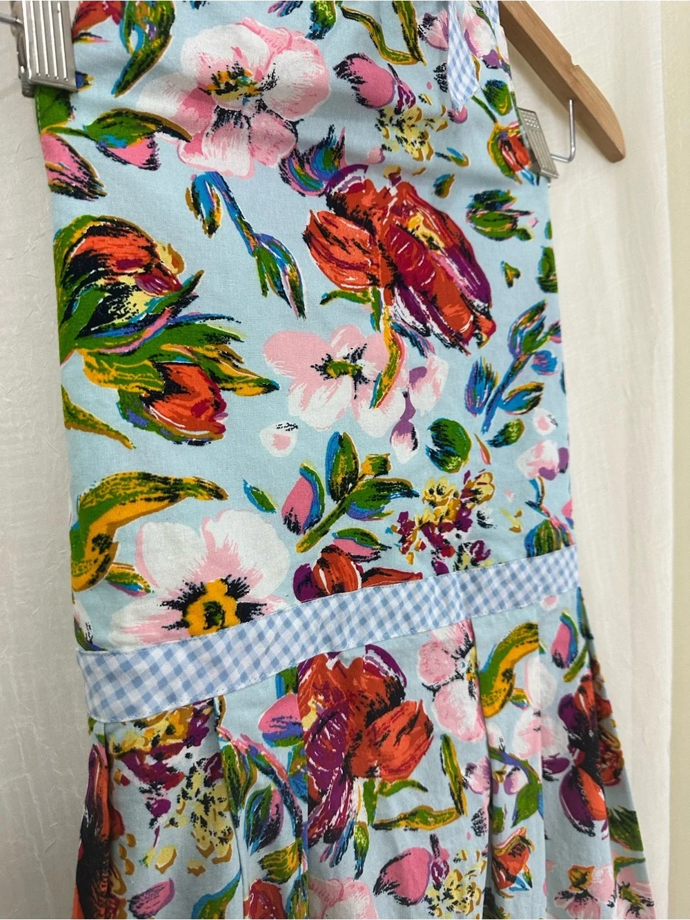 Vera Bradley Floral Multicolor Cotton Apron with Blue Gingham Ties